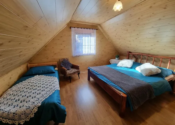 Koronkowa W Beskidach 샬레 이스테브나