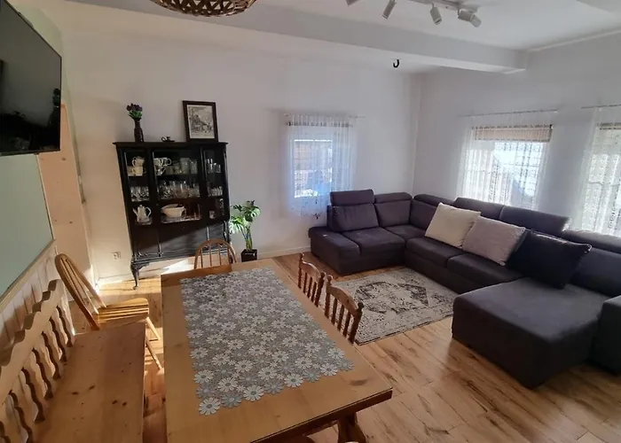 샬레 Koronkowa W Beskidach 이스테브나